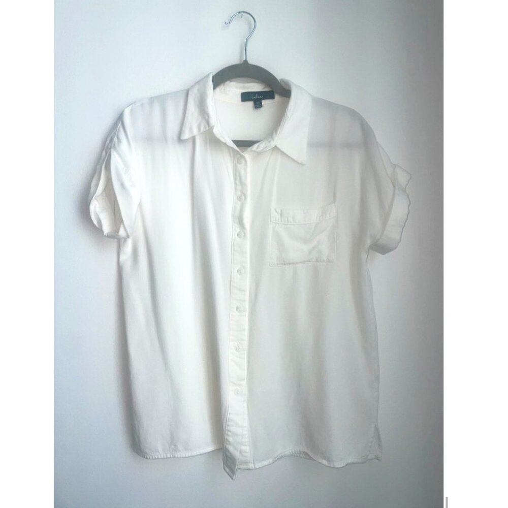 LuLus White Short Sleeve Button-Up Top - Small